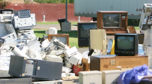 Scheduling a garage clearance service in Hackney